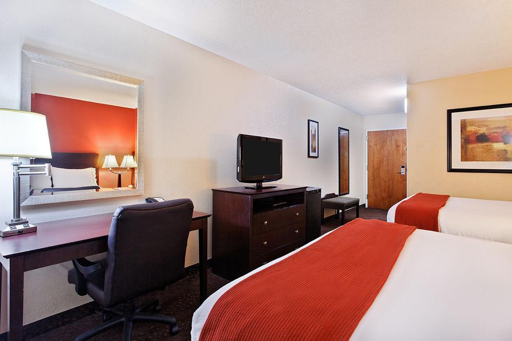 Holiday Inn Express Hotel & Suites Knoxville-North-I-75 Exit 112 By Ihg Exteriör bild