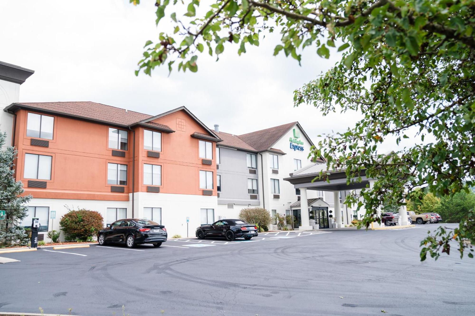 Holiday Inn Express Hotel & Suites Knoxville-North-I-75 Exit 112 By Ihg Exteriör bild